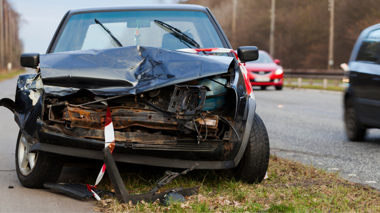 I have been injured in a motor vehicle accident – what is a common law damages claim? Can I make one?